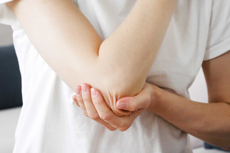 Dry, Inflamed Skin? Research Reveals Why This Condition Can Lead To Joint Pain & Arthritis