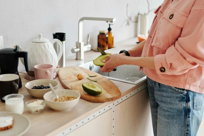 Follow These 5 Diet & Lifestyle Habits To Lower ApoB Levels