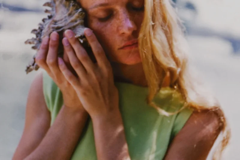 Éliane Radigue, A Sonic Alchemist of Transitions and Tibetan Buddhism, Dies at 94