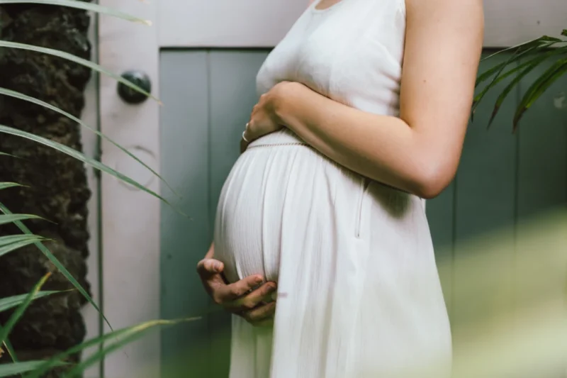 The Green Embrace: New Study Links Residential Greenness to Lower Stress Hormones in Pregnancy