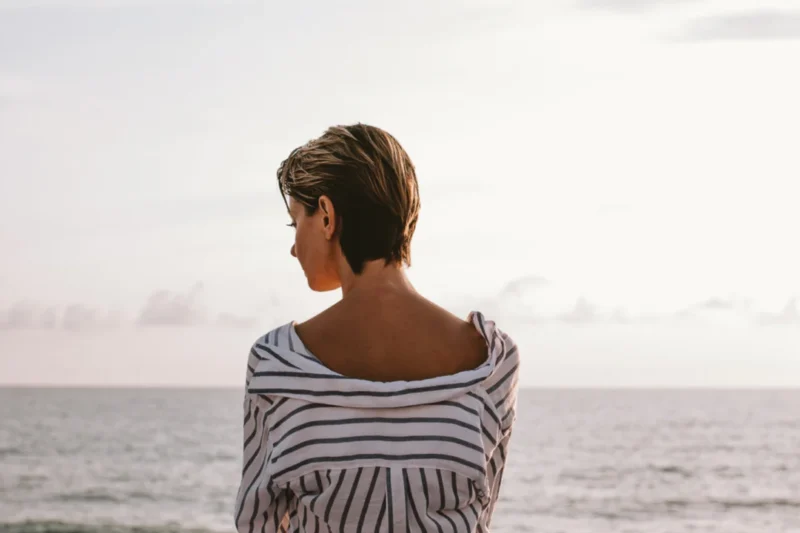 Beyond the Absence of Pain: New Research Highlights the Separate Pathways to Mental Well-being