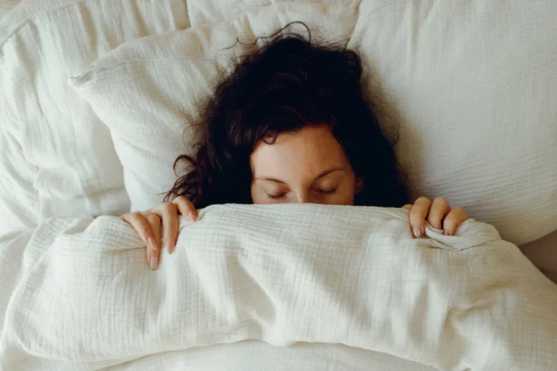 The Potential Link Between Vitamin D and Cognitive Function in Older Adults with Mild Cognitive Impairment and Sleep Disturbances
